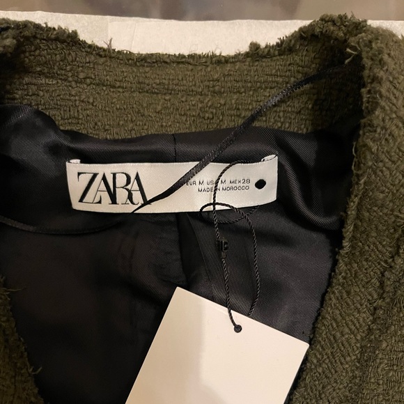 ZARA TEXTURED SHOULDER PAD JACKET - Picture 8 of 13